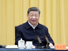 習近平主持召開部分省區市“十五五”時期經濟社會發展座談會強調：適應形勢變化 把握戰略重點 科學謀劃“十五五”時期經濟社會發展。